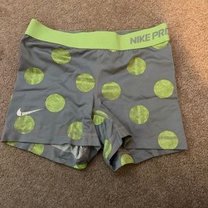 Nike pros